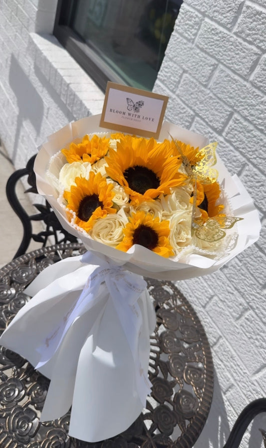 Sunflower Lover