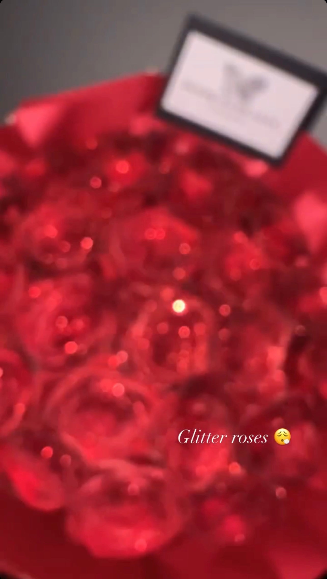 Red Glitter Rose Bouquet