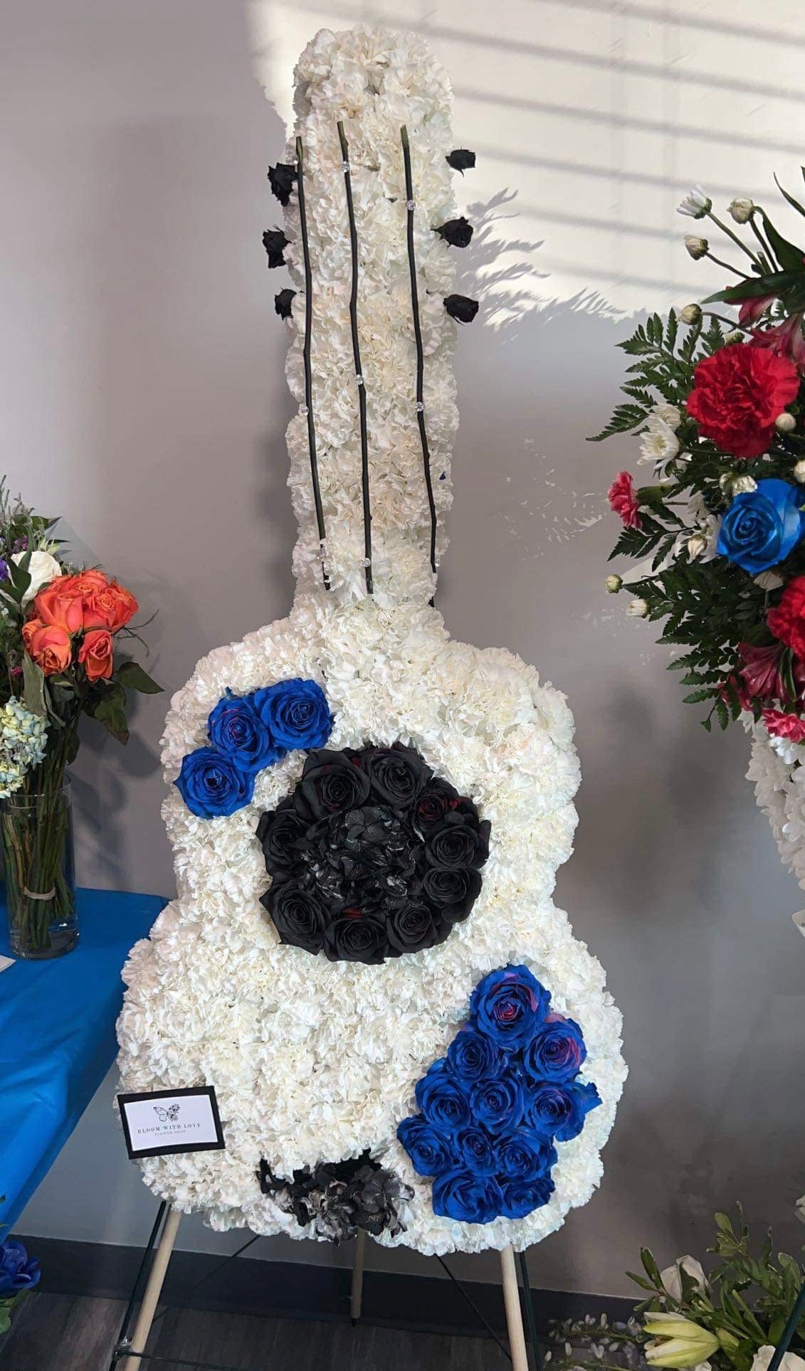 Sympathy Guitar Memorial