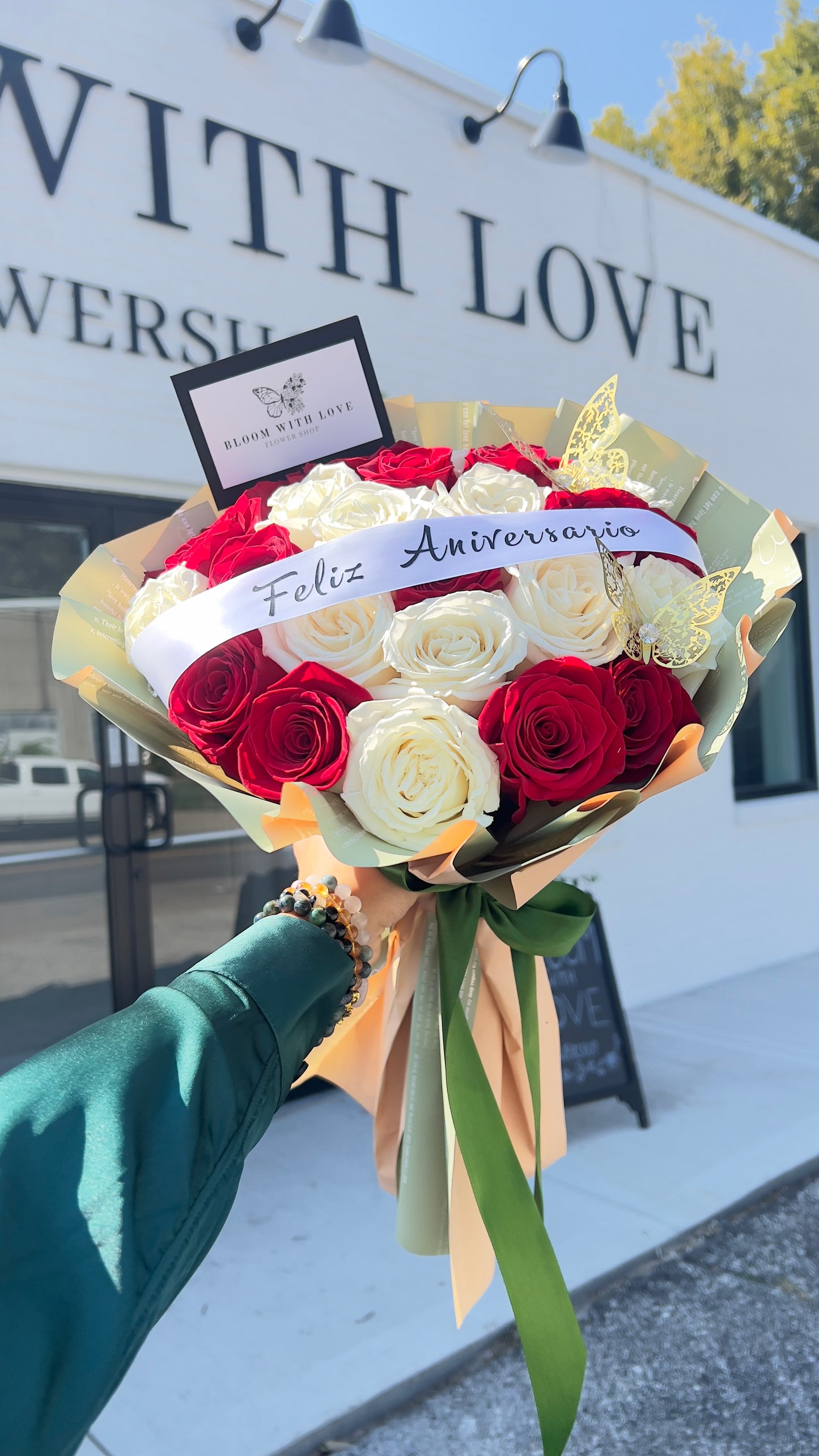 Red & White Rose Bouquet